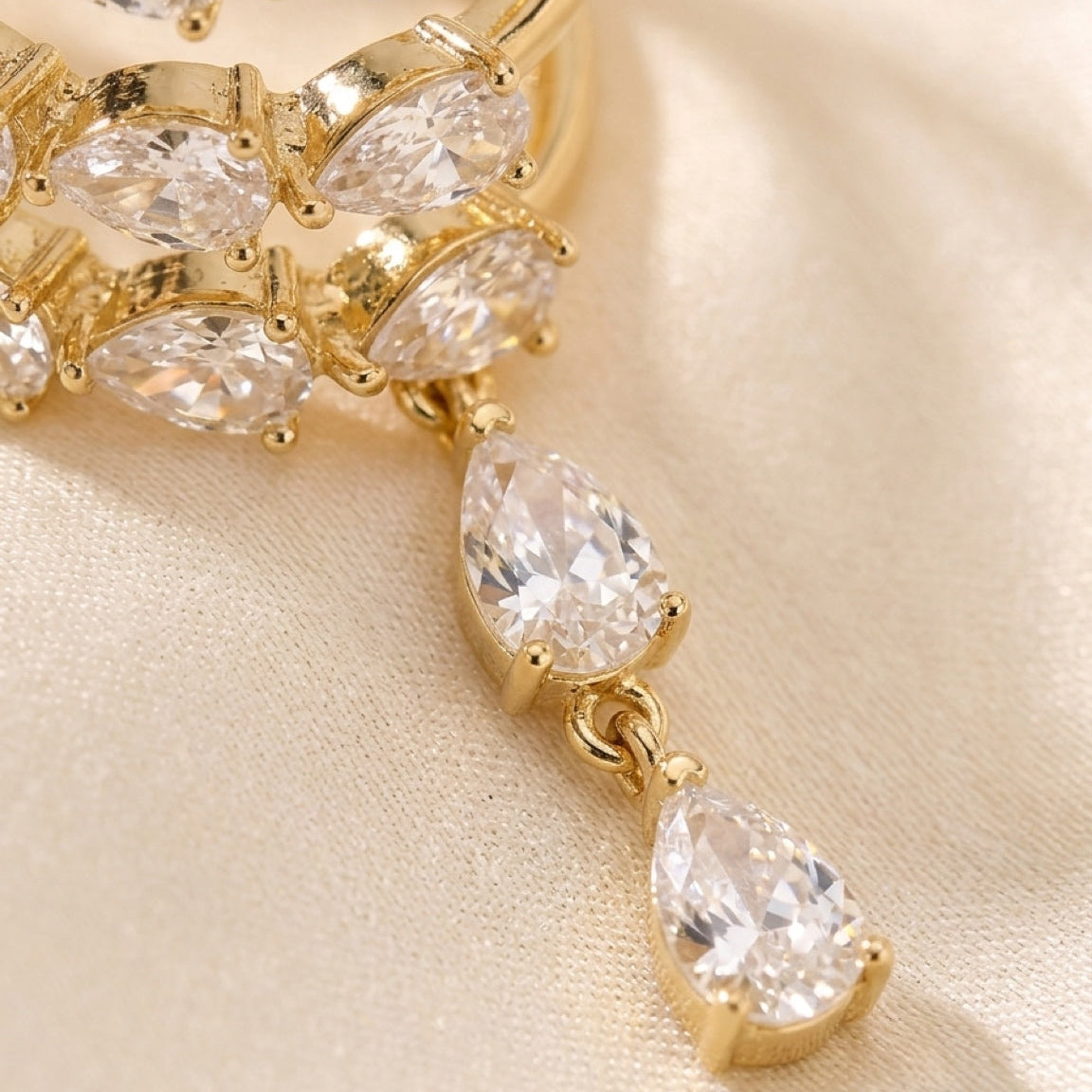 Drop - Elixir - Earcuff