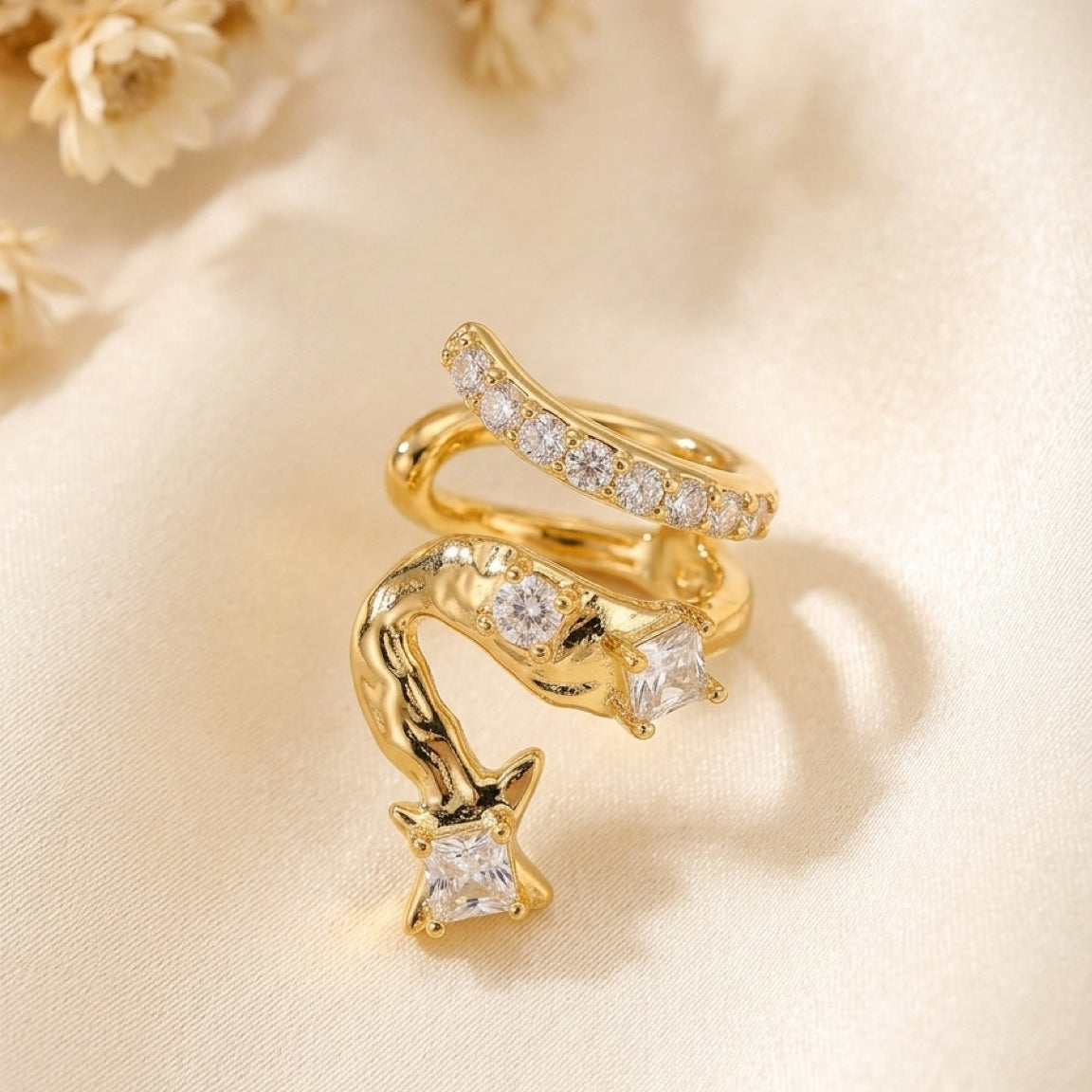Earcuff Flash dorée à l’or fin avec oxydes de zirconium