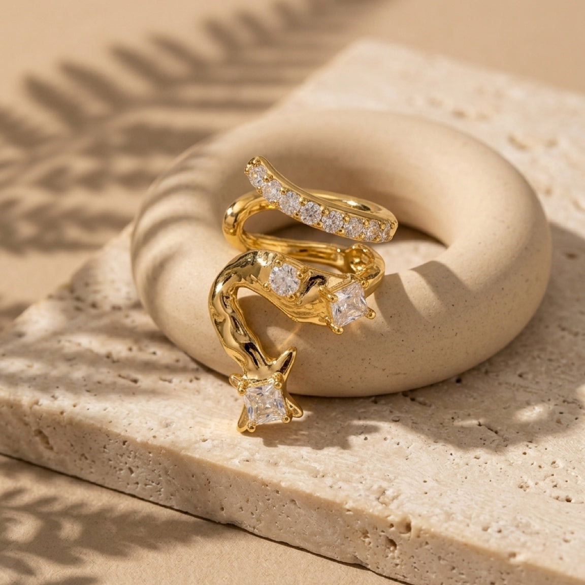 Earcuff Flash sans piercing, portée sur l’oreille droite ou gauche